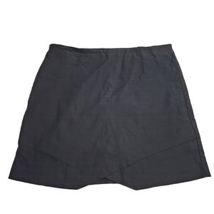 Versona Athletic Skort, Size L